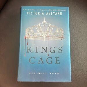 King's Cage by Victoria Aveyard